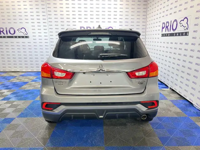 2018 Mitsubishi RVR - Photo 4