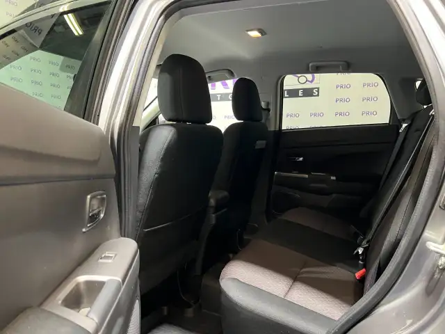 2018 Mitsubishi RVR - Photo 17