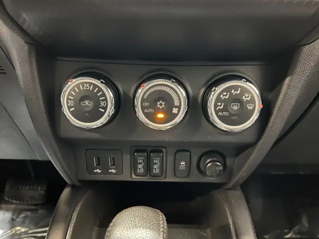 2018 Mitsubishi RVR - Photo 26