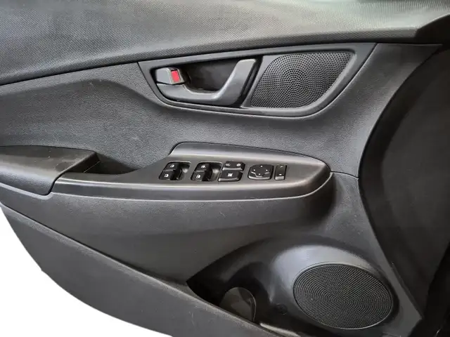 2023 Hyundai Kona 2.0L Preferred 2.0L Preferred | Heated Seat... - Photo 13