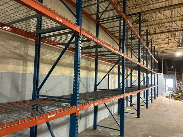 USED Teardrop Style Pallet Racking - Photo 3