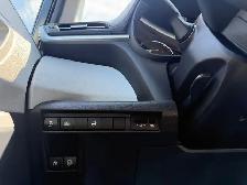 2025 Toyota Sienna Hybrid XLE 8 Passengers - Photo 21