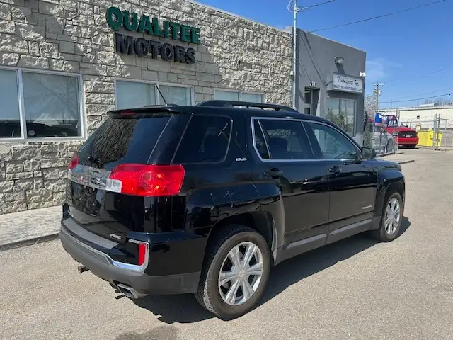 2017 GMC Terrain AWD 4dr SLE w/SLE-2 - Photo 5