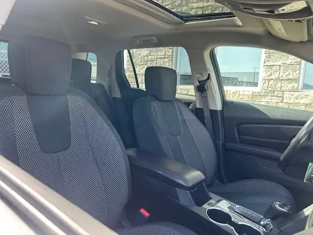 2017 GMC Terrain AWD 4dr SLE w/SLE-2 - Photo 15