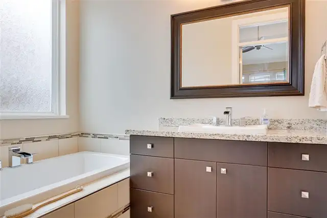 71 White Street - Photo 16