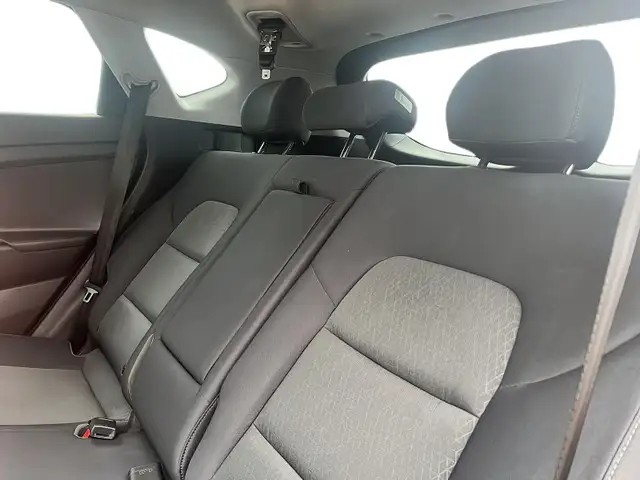 2018 Hyundai Tucson 2.0L Base 2.0 L | Heated Seats | Rearview... - Photo 8