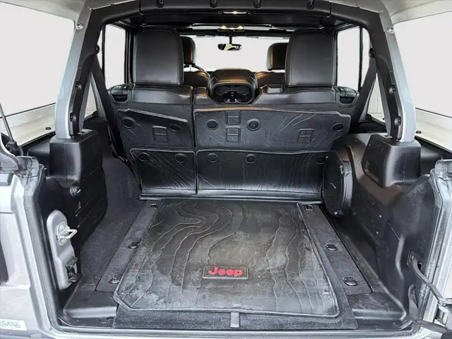 2021 Jeep Wrangler Unlimited Sahara Sahara 4x4 | Leather Seat... - Photo 12