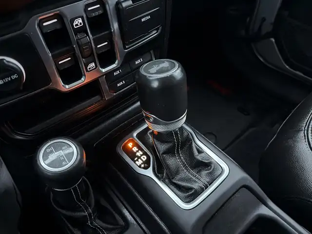 2021 Jeep Wrangler Unlimited Sahara Sahara 4x4 | Leather Seat... - Photo 16