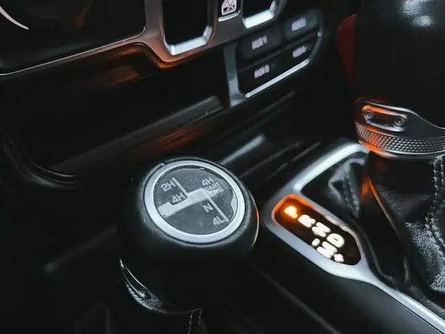 2021 Jeep Wrangler Unlimited Sahara Sahara 4x4 | Leather Seat... - Photo 17