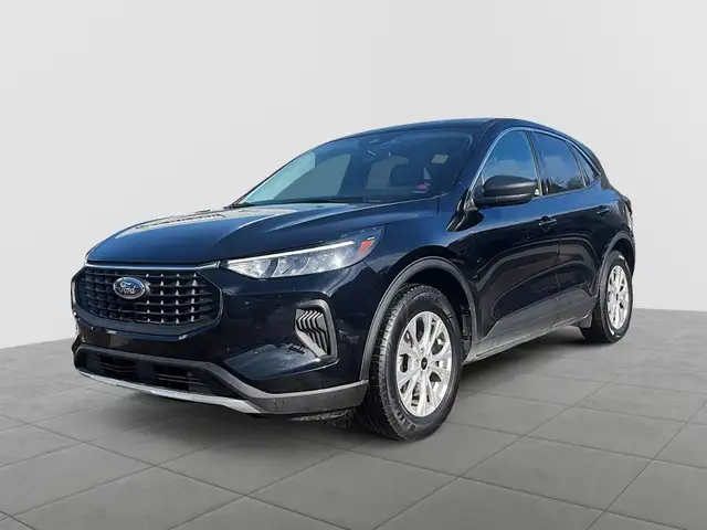 2023 Ford Escape Active Active | Tech Pkg | SAVE $16,596 VS NEW!