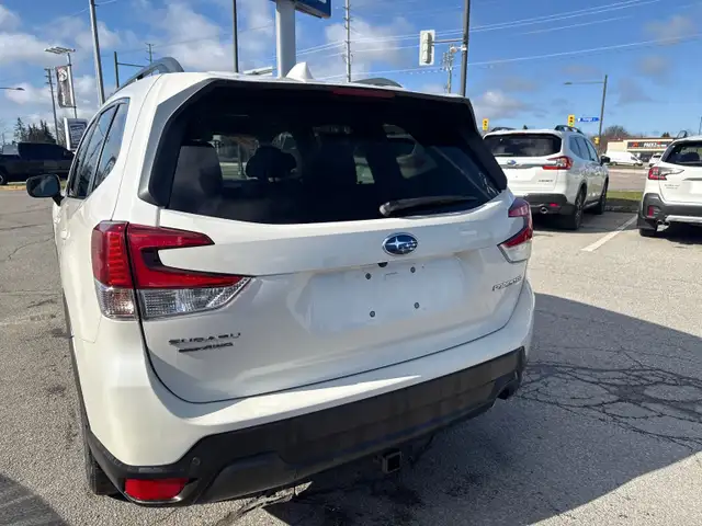 2020 Subaru Forester Limited Limited, Leather, Pano Roof, AWD - Photo 8