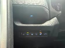 2022 Toyota RAV4 Limited AWD, NAV, LEATHER, SUNROOF - Photo 12