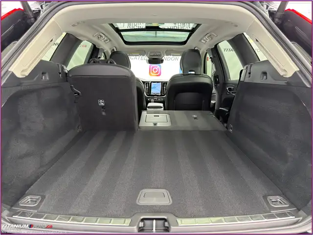 2022 Volvo XC60 B6 AWD-Pano Roof-Driver Assist Safety PKG-GPS-XM - Photo 39