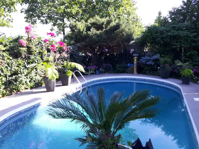 Private xclean  quiet  queensize  room in  exe home - Photo 2