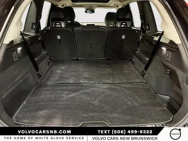 2025 Volvo XC90 B6 Core 2025.5 | Certified Pre Owned!" - Photo 6