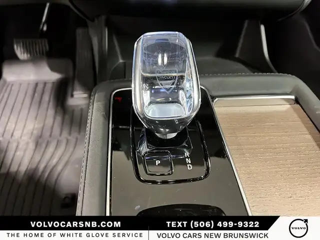 2025 Volvo XC90 B6 Core 2025.5 | Certified Pre Owned!" - Photo 14
