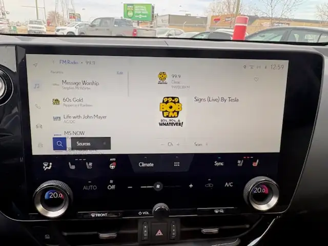 2022 Lexus NX NX 350h AWD/HYBRID/LOADED/LOW KM - Photo 13