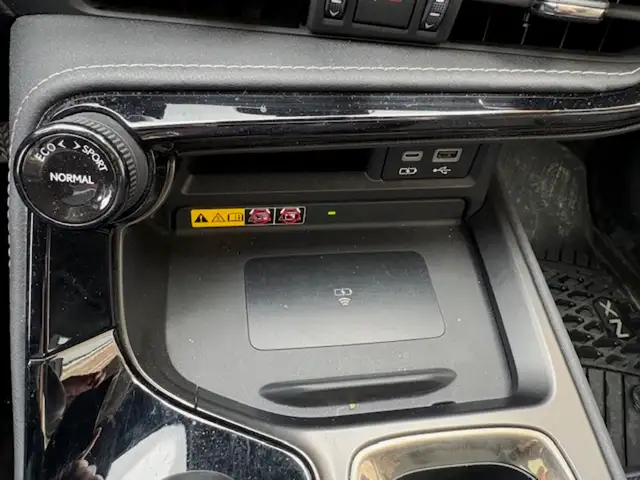 2022 Lexus NX NX 350h AWD/HYBRID/LOADED/LOW KM - Photo 15