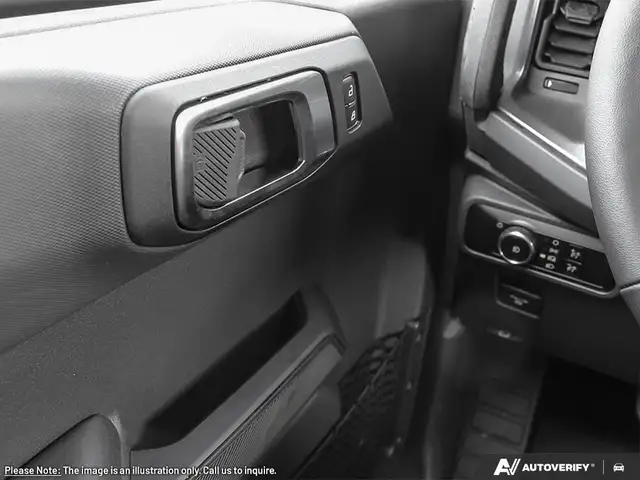 2026 Ford Bronco - Photo 15