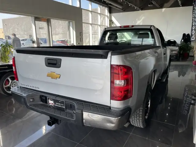 2012 Chevrolet Silverado 1500 WT - Photo 7