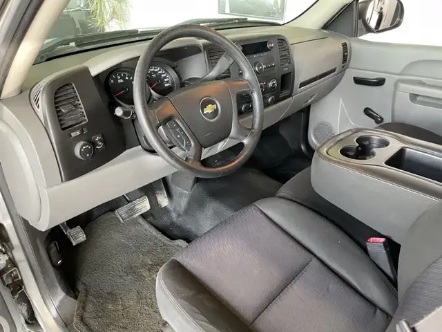 2012 Chevrolet Silverado 1500 WT - Photo 12