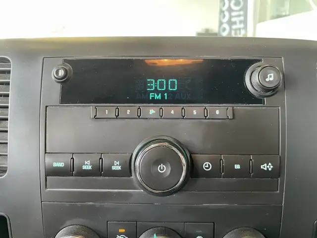 2012 Chevrolet Silverado 1500 WT - Photo 18