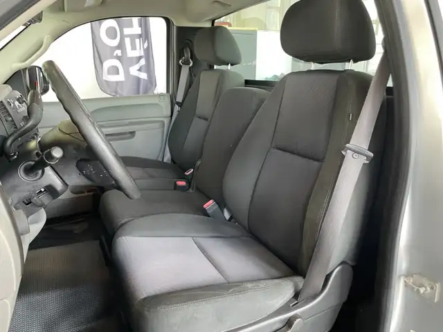 2012 Chevrolet Silverado 1500 WT - Photo 22