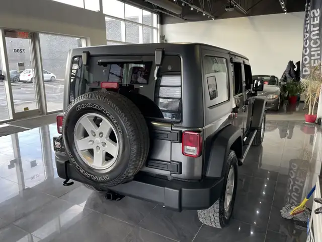 2017 Jeep Wrangler Unlimited Sport - Photo 7