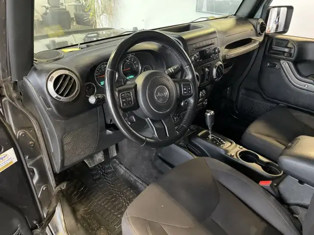 2017 Jeep Wrangler Unlimited Sport - Photo 14