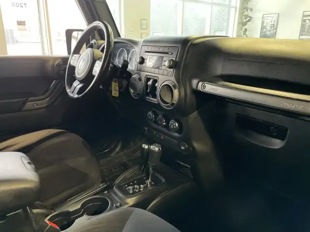 2017 Jeep Wrangler Unlimited Sport - Photo 24