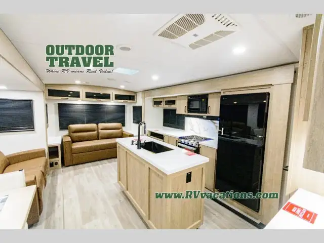 2026 Grand Design Imagine 2970RL - Photo 8