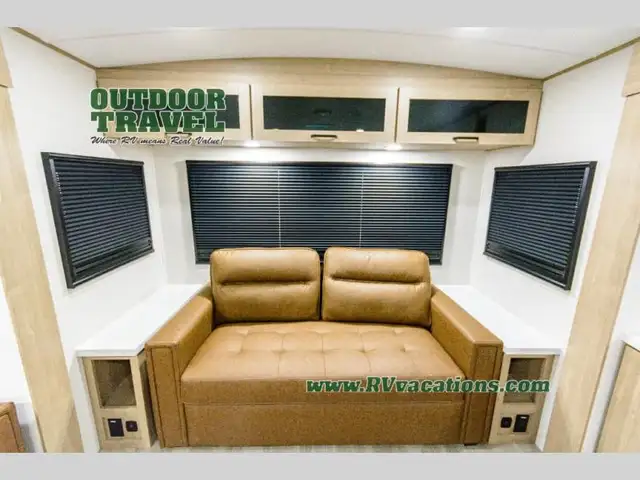 2026 Grand Design Imagine 2970RL - Photo 11