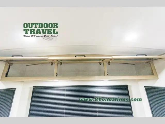 2026 Grand Design Imagine 2970RL - Photo 13