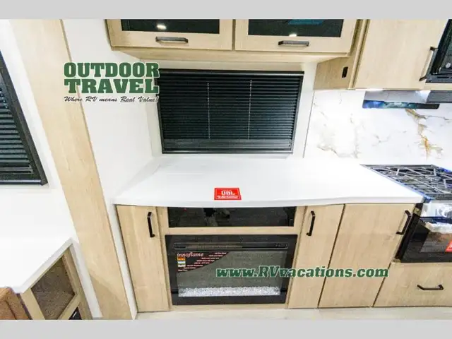 2026 Grand Design Imagine 2970RL - Photo 14