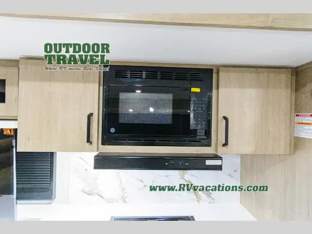 2026 Grand Design Imagine 2970RL - Photo 23