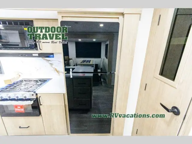 2026 Grand Design Imagine 2970RL - Photo 32