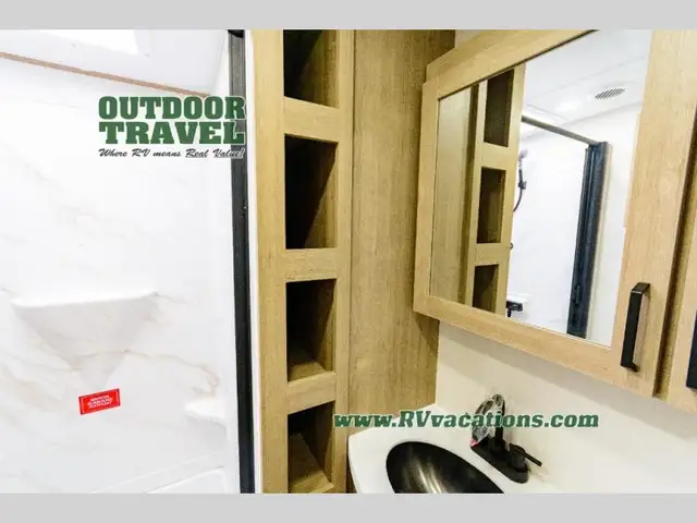 2026 Grand Design Imagine 2970RL - Photo 39