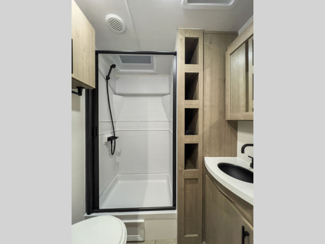 2026 Grand Design Imagine 2970RL - Photo 51