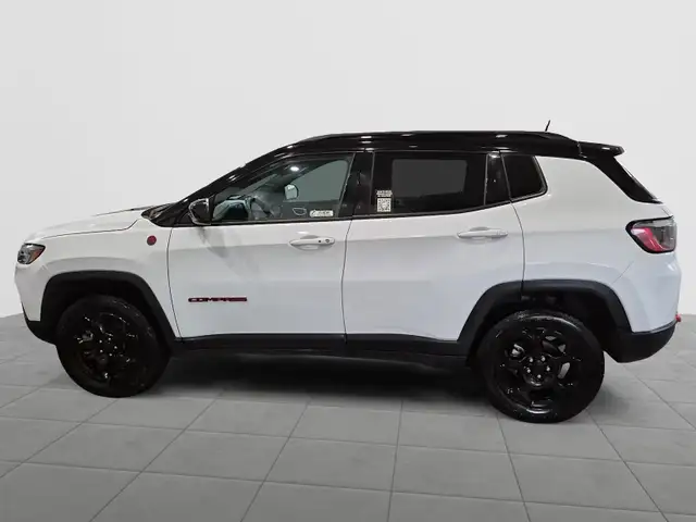 2023 Jeep Compass Trailhawk Trailhawk | Heated Seats | SAVE $... - Photo 9