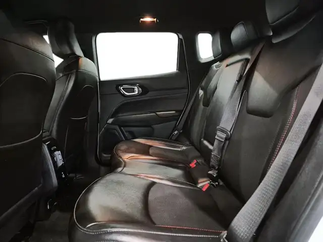 2023 Jeep Compass Trailhawk Trailhawk | Heated Seats | SAVE $... - Photo 14