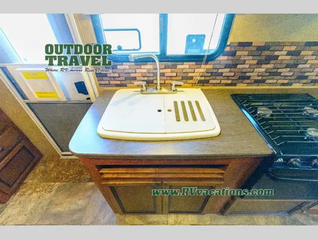 2013 Jayco Jay Feather Ultra Lite 213 - Photo 7