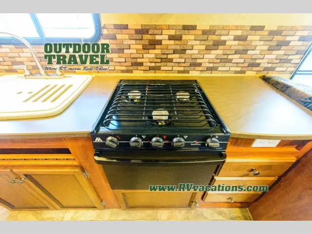 2013 Jayco Jay Feather Ultra Lite 213 - Photo 8