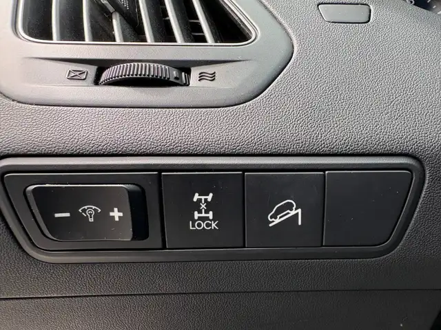 2015 Hyundai Tucson GLS 4dr All-Wheel Drive Automatic - Photo 10