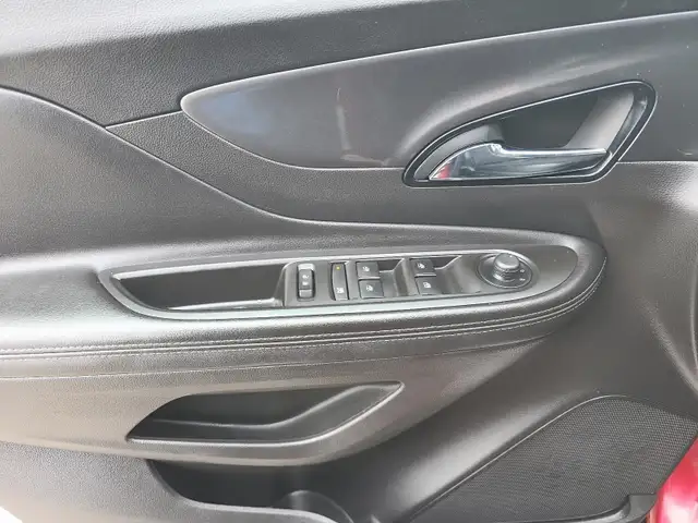 2020 Buick Encore Preferred Preferred | Cruise Control | Rear... - Photo 14