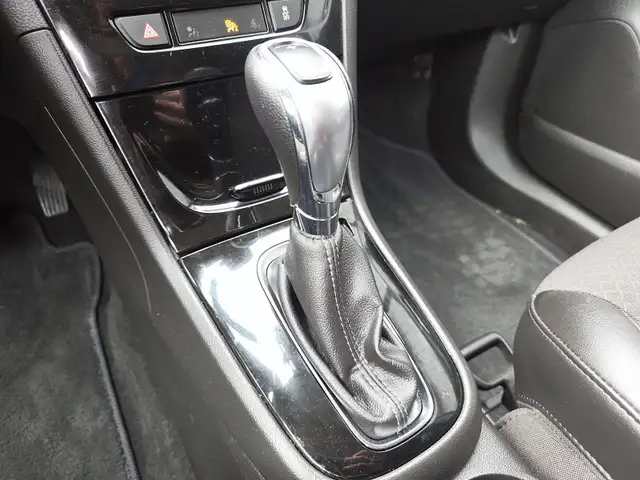 2020 Buick Encore Preferred Preferred | Cruise Control | Rear... - Photo 16