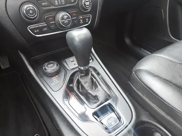 2020 Jeep Cherokee Limited Limited | Luxury/Tech/ Safety Pkg - Photo 17