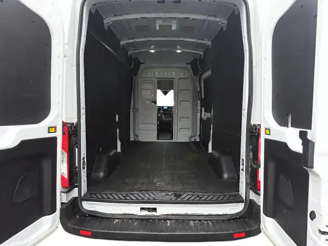 2024 Ford Transit-250 Cargo Base | High Roof | Save $20,122 v... - Photo 8