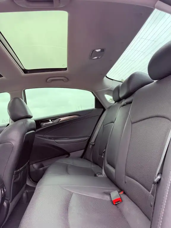 2014 Hyundai Sonata Limited 4dr Sedan Automatic - Photo 11