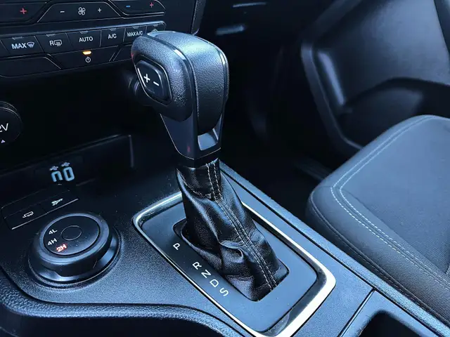 2023 Ford Ranger XLT XLT | SuperCrew 4WD | Trailer Tow Pkg - Photo 15