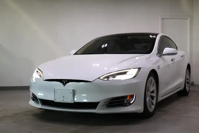 2016 Tesla Model S 75D | FULL SELF DRIVING 3 | CLEAN CARFAX - Photo 2